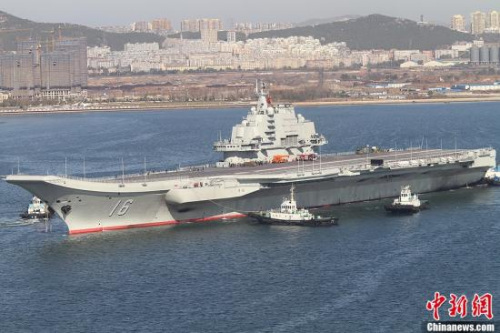  10��30��10ʱ20�֣��й���ĸ����������ͣ��������ʡ��������ͷ�����������ʽ�������ۺ���״γ�����ͼΪ�������������ϴ��Ĵ�ӵ��ʻ���������ͷ��<a target='_blank' href='http://www.chinanews.com/'>������</a>�� ��̫ʢ �� 