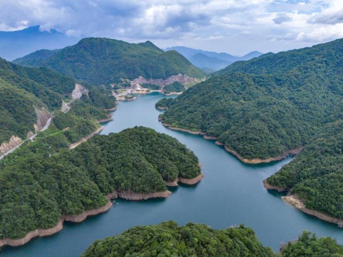 广西贺州生态水库绘就绿色画卷