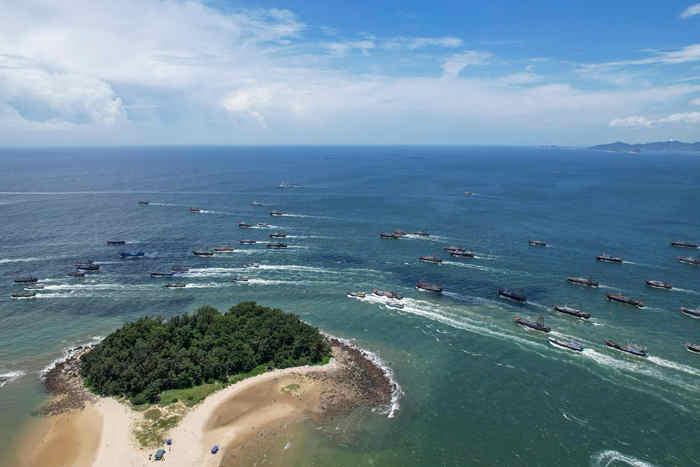 南海开渔 广东闸坡渔港千帆竞发耕海牧渔