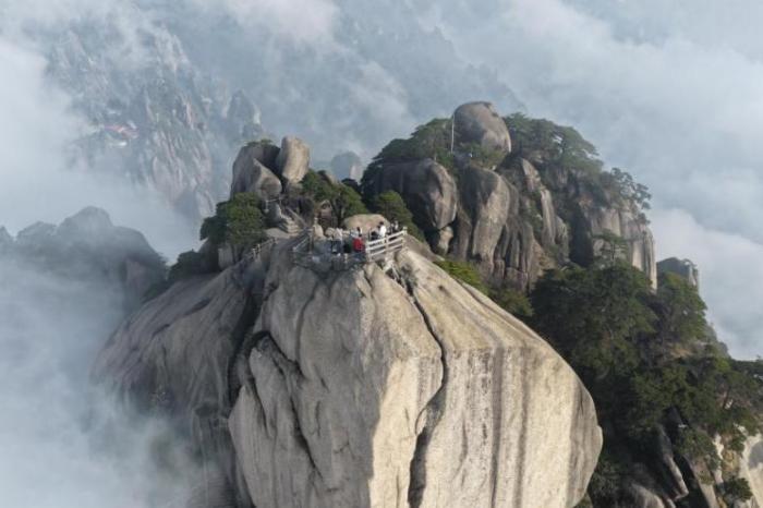 黄山天都峰恢复开放