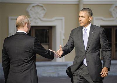 ���գ�����˹��ͳ�վ��ڿ�˹̹������ӭ�Ӳμ�G20����������ͳ�°���������΢Ц���֡�