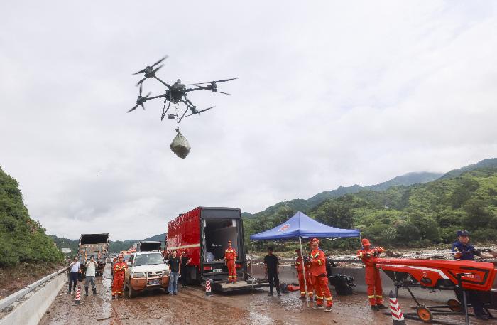 北京怀柔：抢险进行时