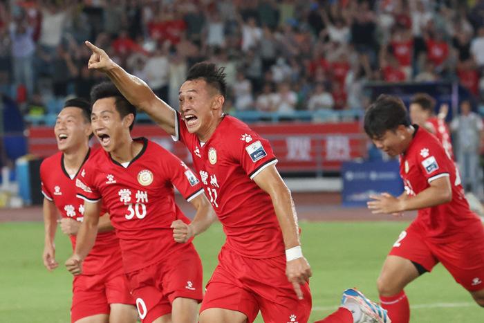 苏超历史性一刻 常州队终于进球了